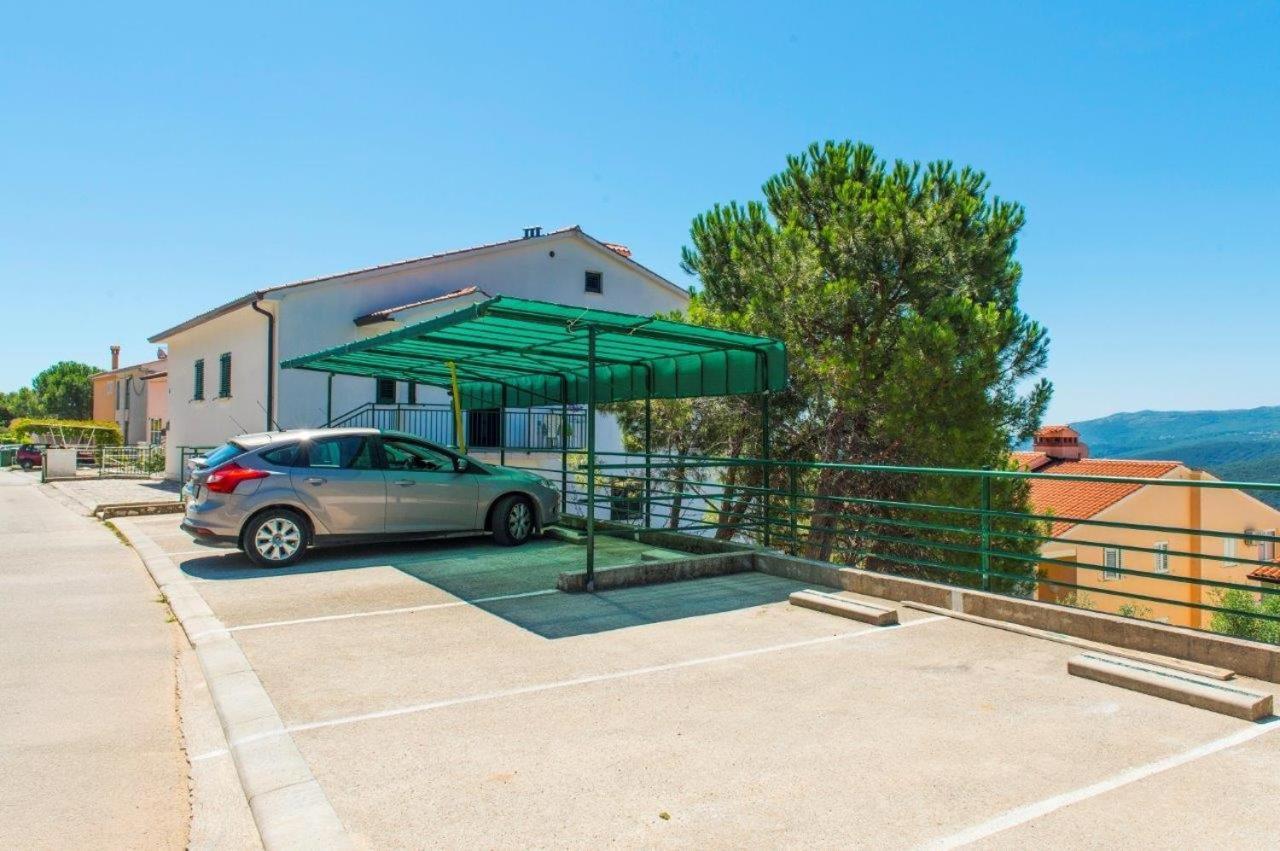 Apartments With A Parking Space Rabac, Labin - 6464 Zewnętrze zdjęcie