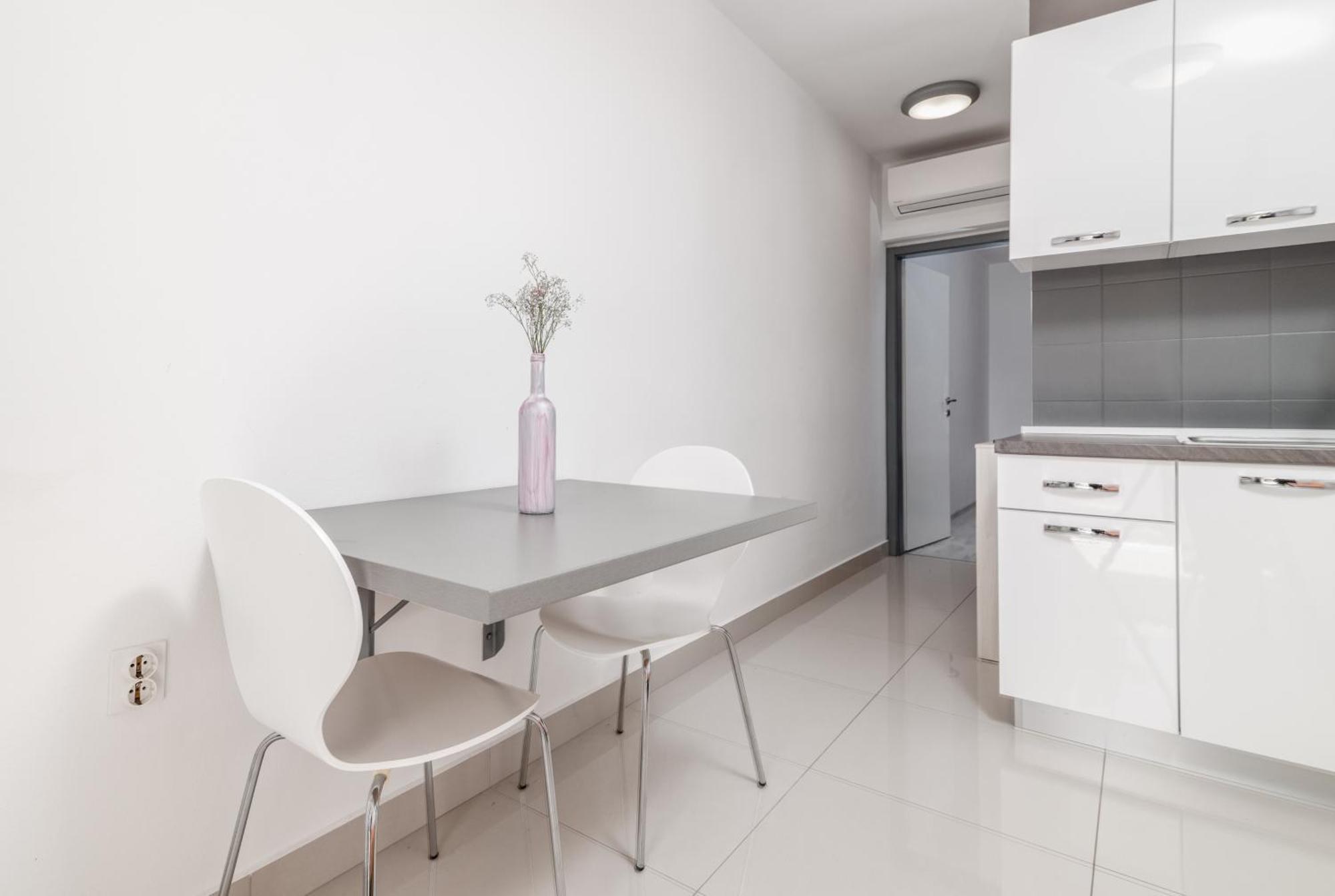 Apartments With A Parking Space Rabac, Labin - 6464 Zewnętrze zdjęcie